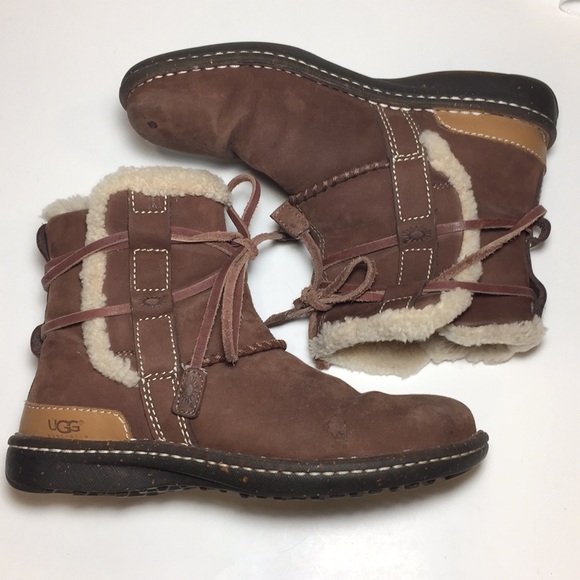 UGG Shoes - UGG La Jolla Boots Women’s Size 6 READ